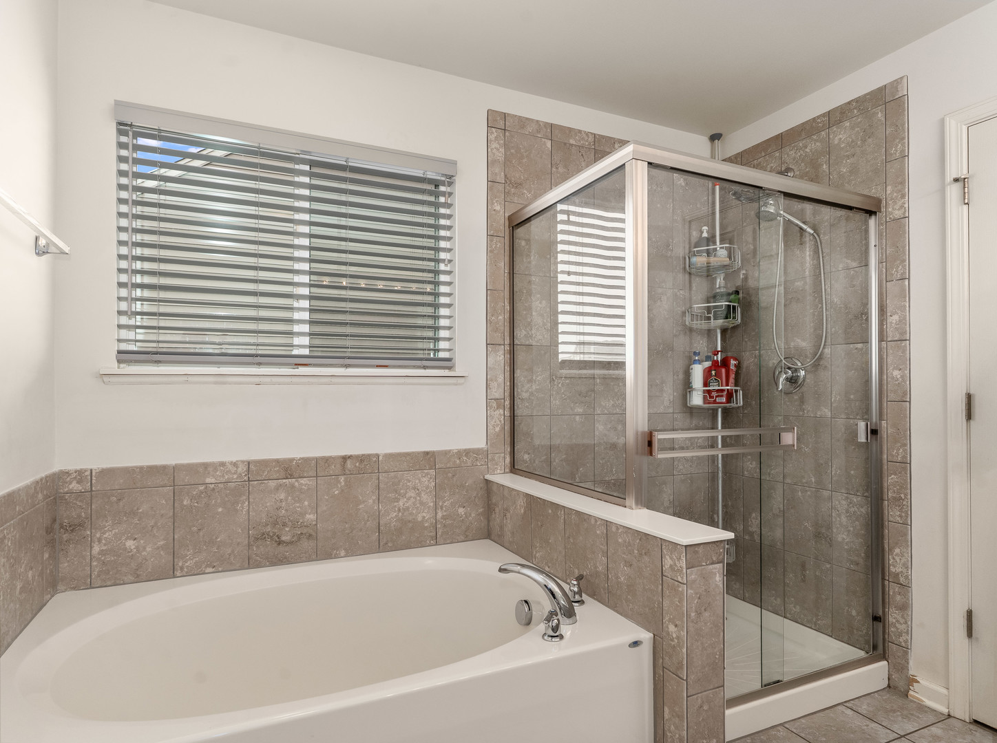 1802 Oxford Way, Joliet, IL 60431