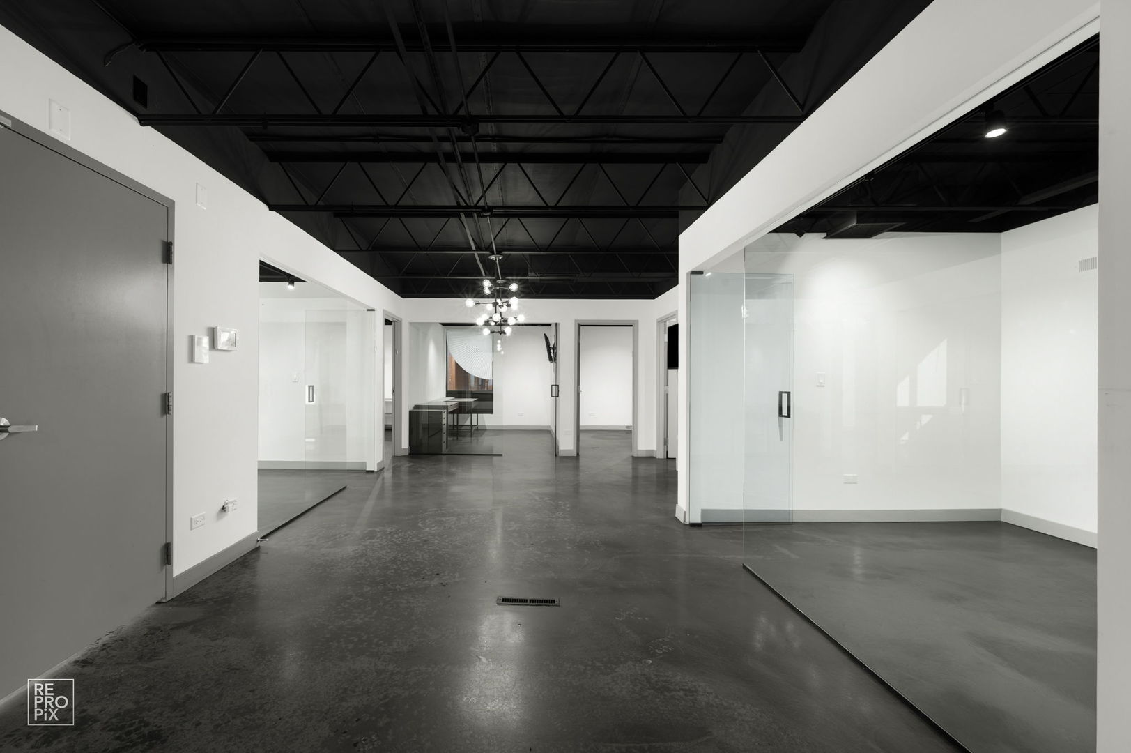 1322 W Walton Street, Chicago, IL 60642