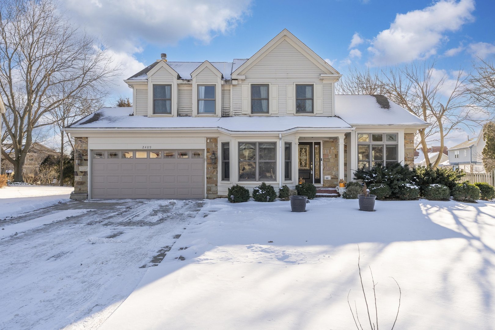 2409 Baldwin Court, Schaumburg, IL 60193