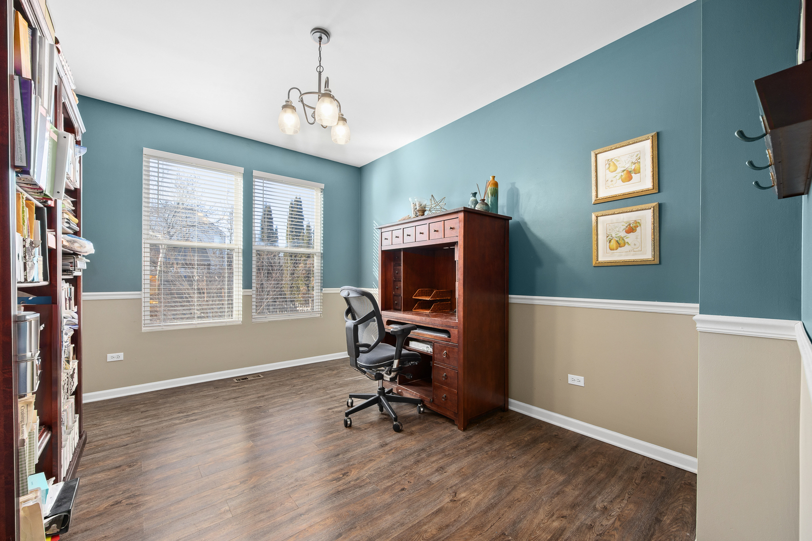 133 N Cranberry Street, Bolingbrook, IL 60490