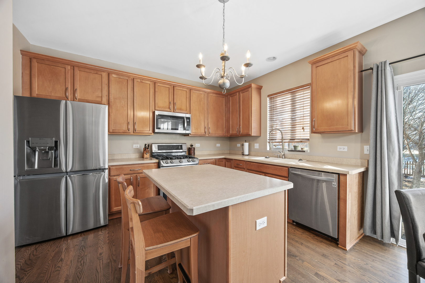 133 N Cranberry Street, Bolingbrook, IL 60490