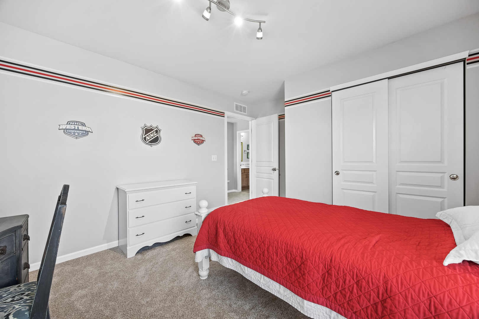 133 N Cranberry Street, Bolingbrook, IL 60490