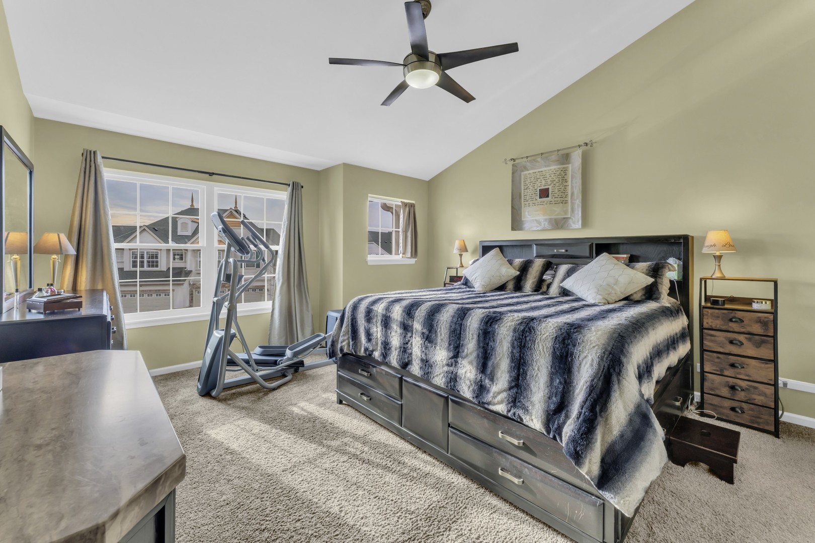 414 Bay Tree Circle, Vernon Hills, IL 60061