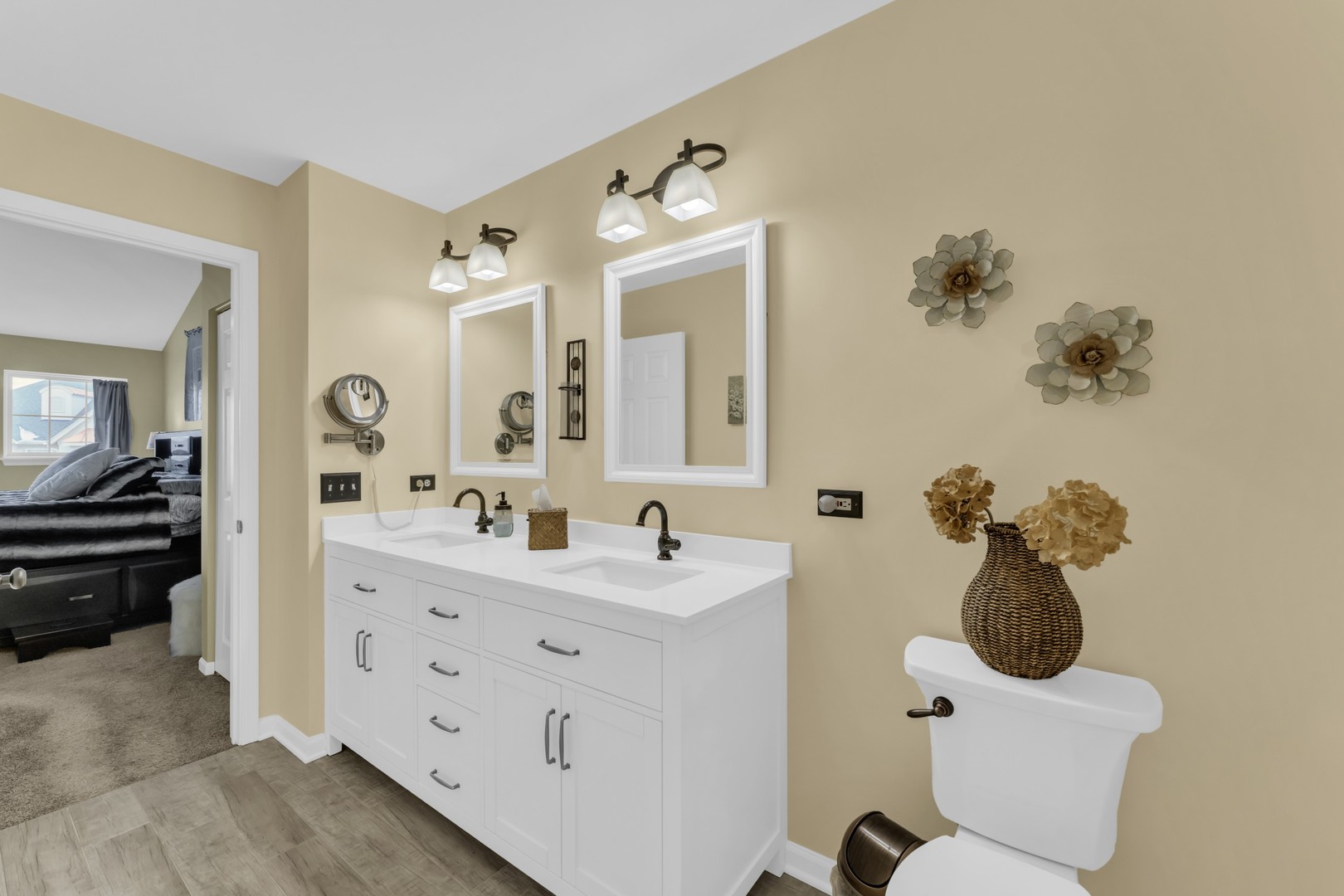 414 Bay Tree Circle, Vernon Hills, IL 60061