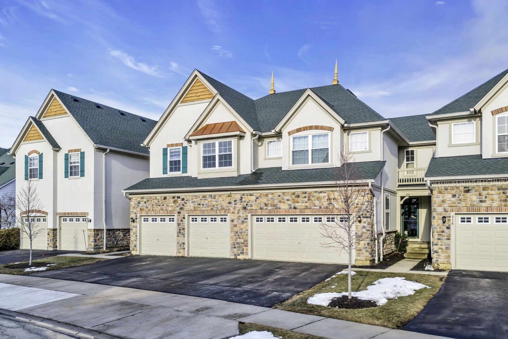 414 Bay Tree Circle, Vernon Hills, IL 60061