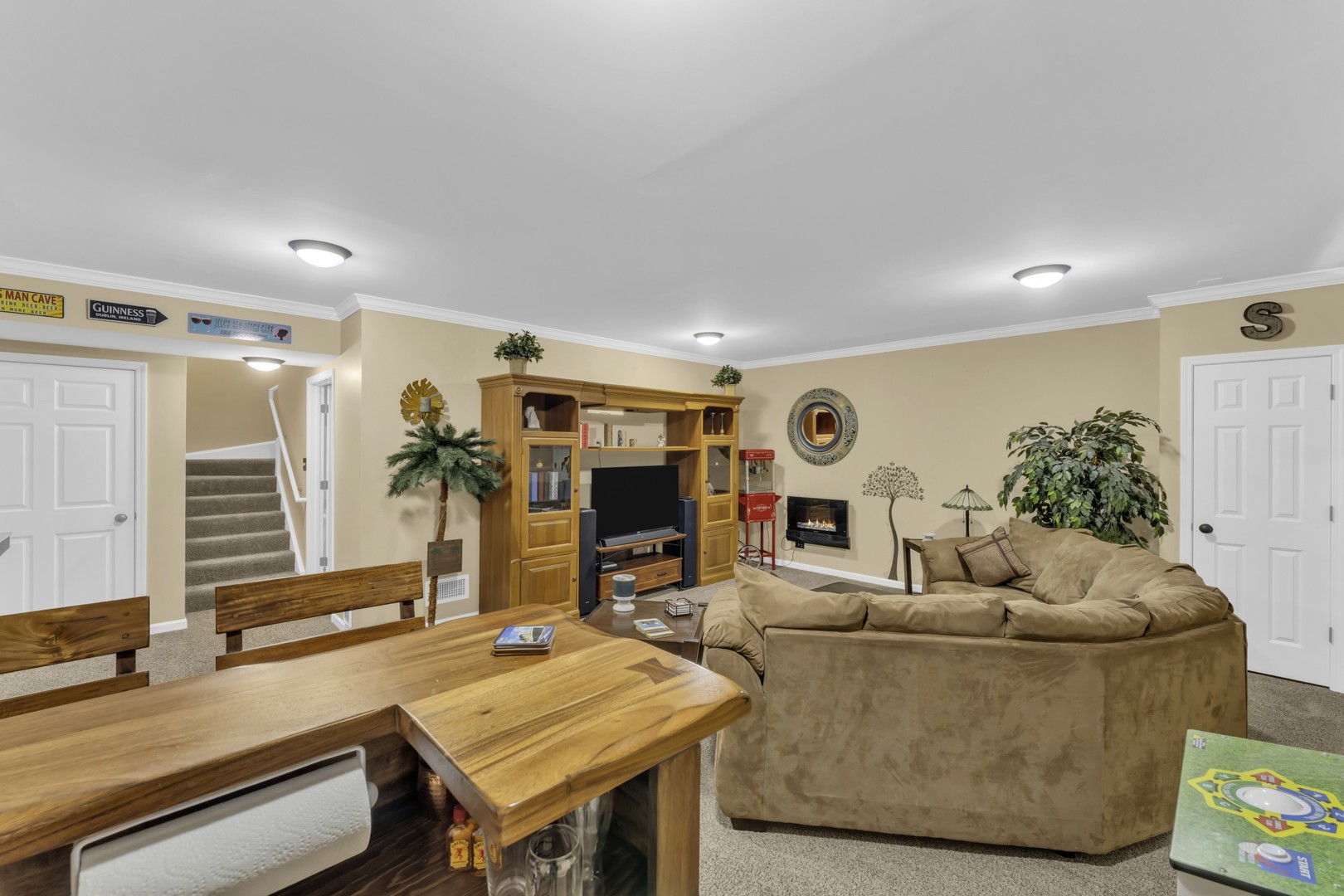 414 Bay Tree Circle, Vernon Hills, IL 60061