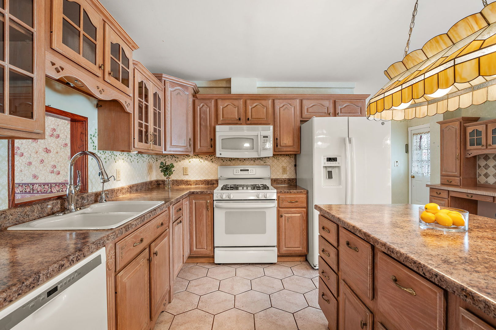 16038 E 12000n Road, Grant Park, IL 60940