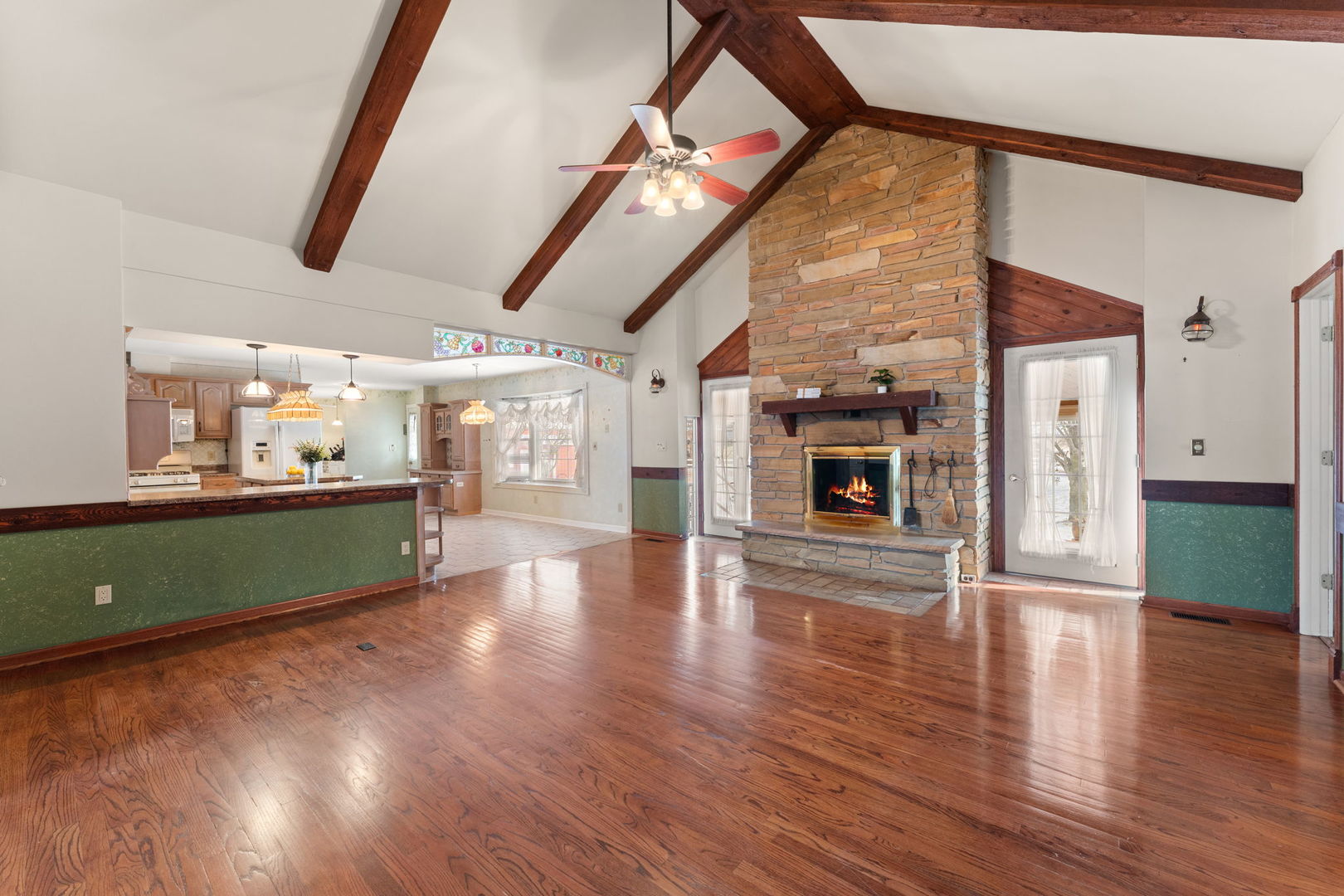 16038 E 12000n Road, Grant Park, IL 60940