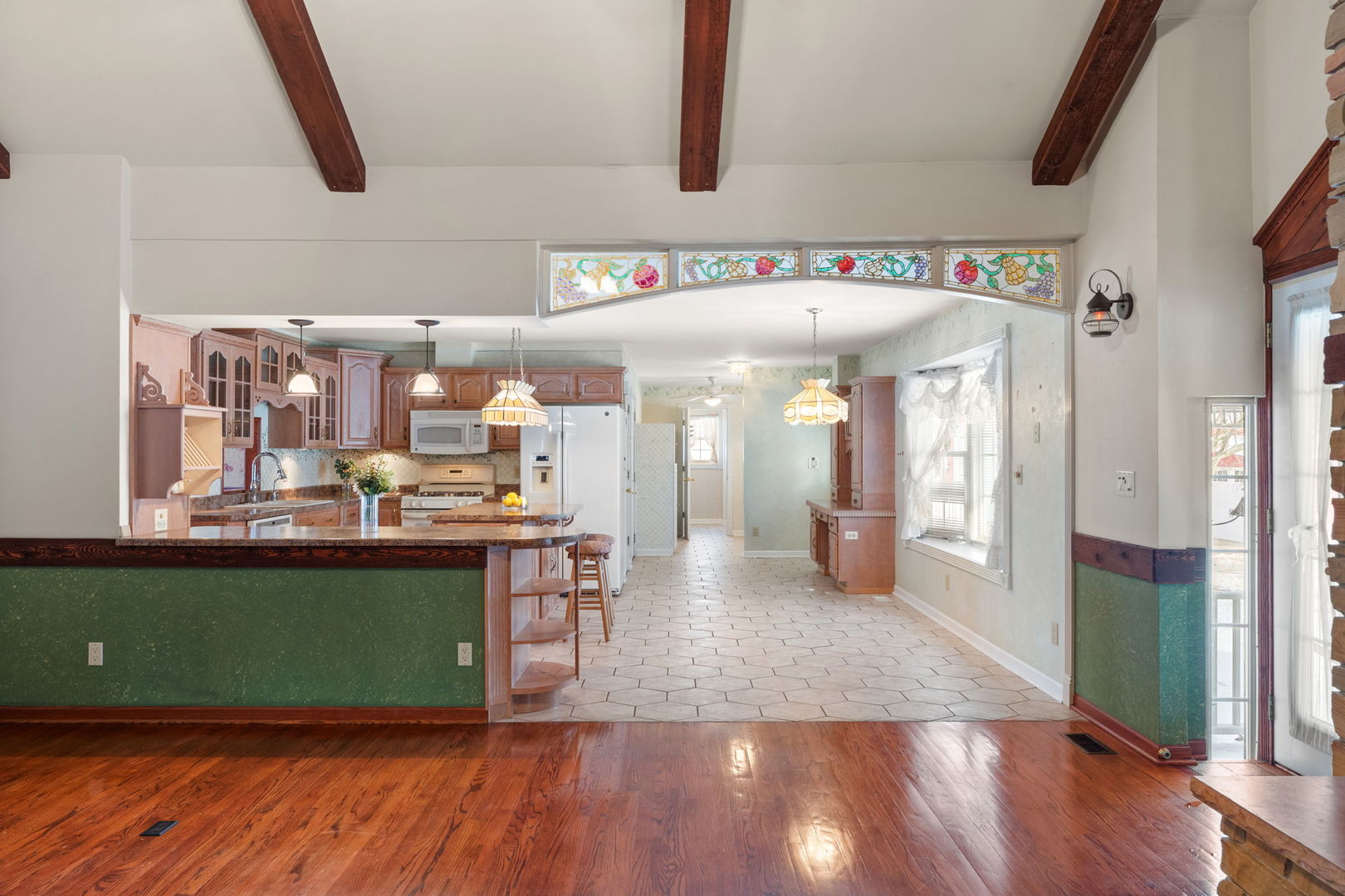 16038 E 12000n Road, Grant Park, IL 60940