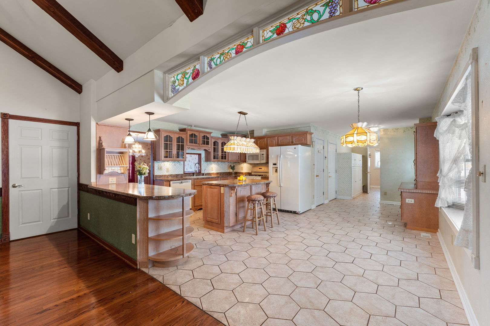 16038 E 12000n Road, Grant Park, IL 60940