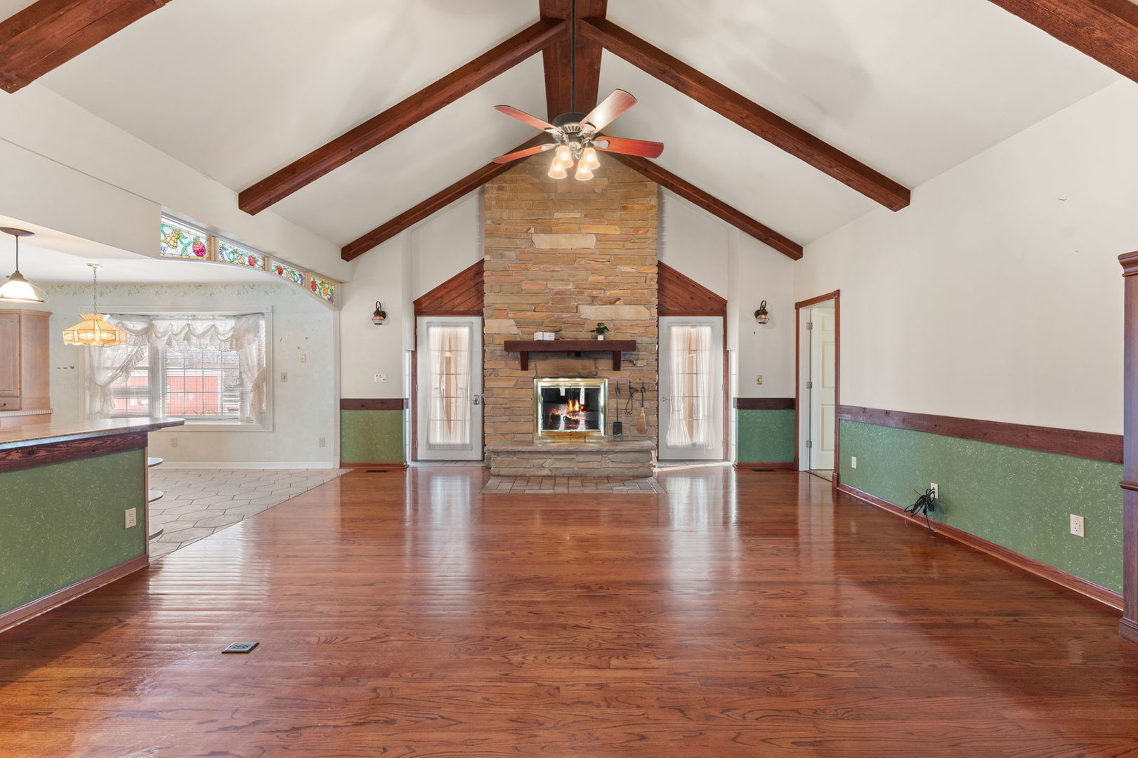 16038 E 12000n Road, Grant Park, IL 60940