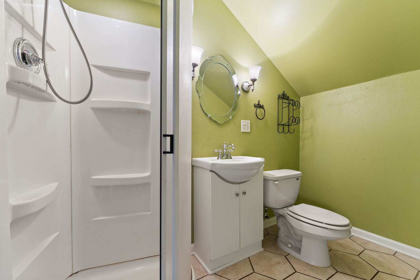 16038 E 12000n Road, Grant Park, IL 60940