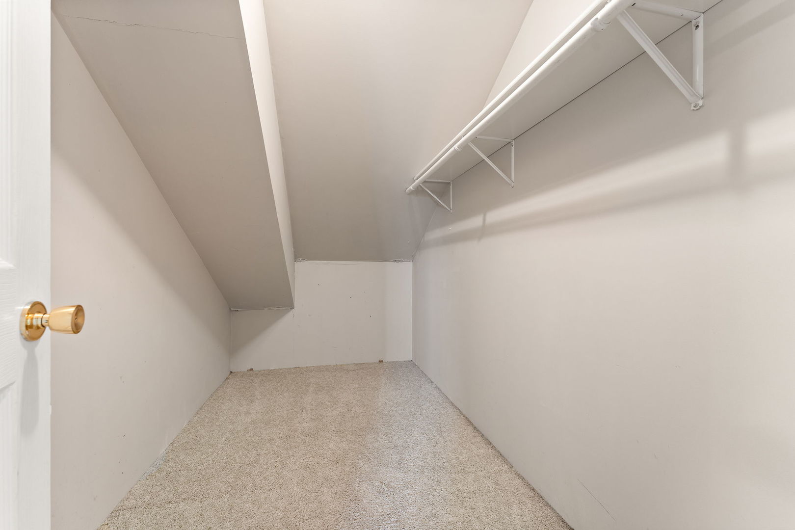 16038 E 12000n Road, Grant Park, IL 60940