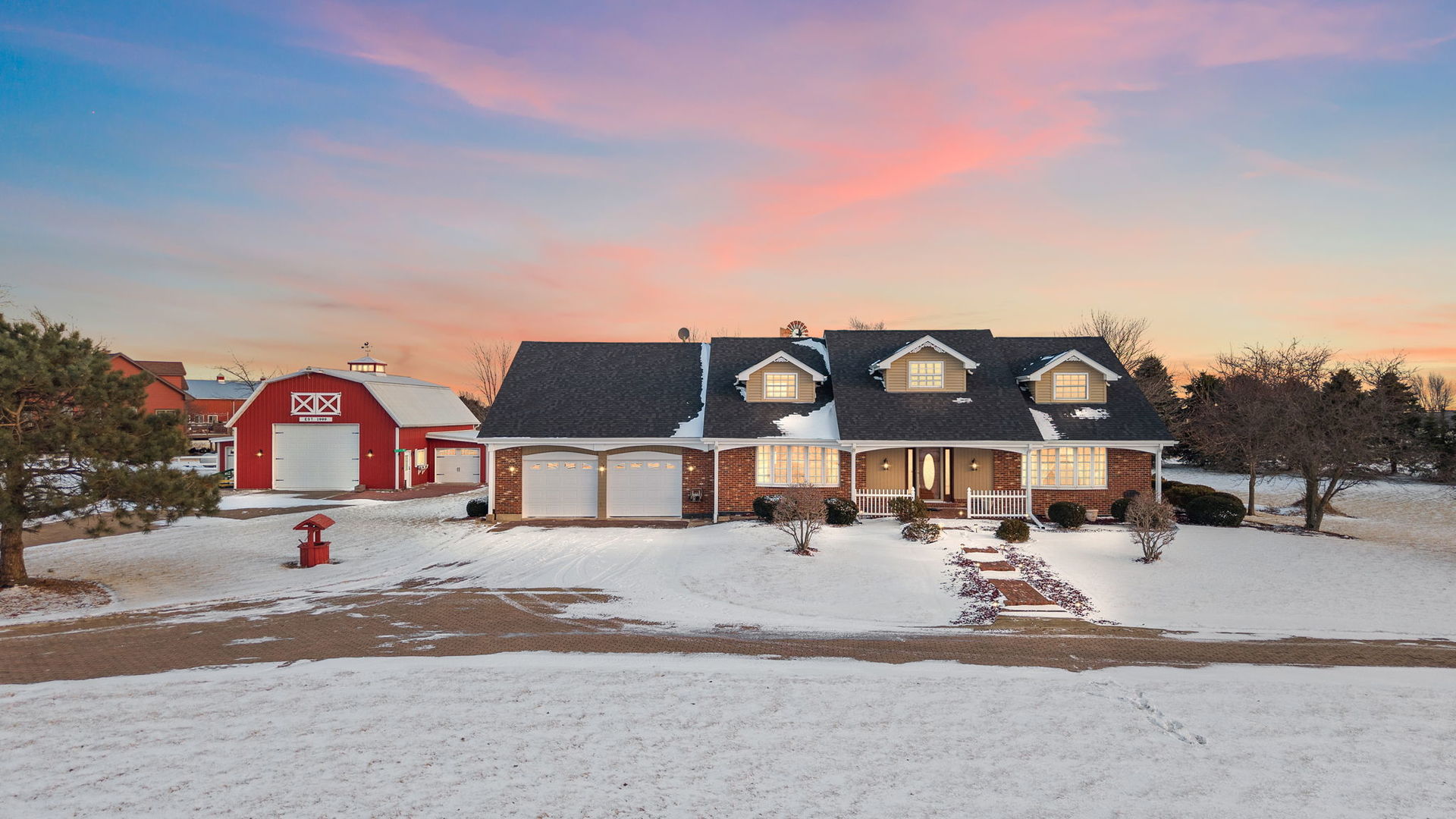 16038 E 12000n Road, Grant Park, IL 60940