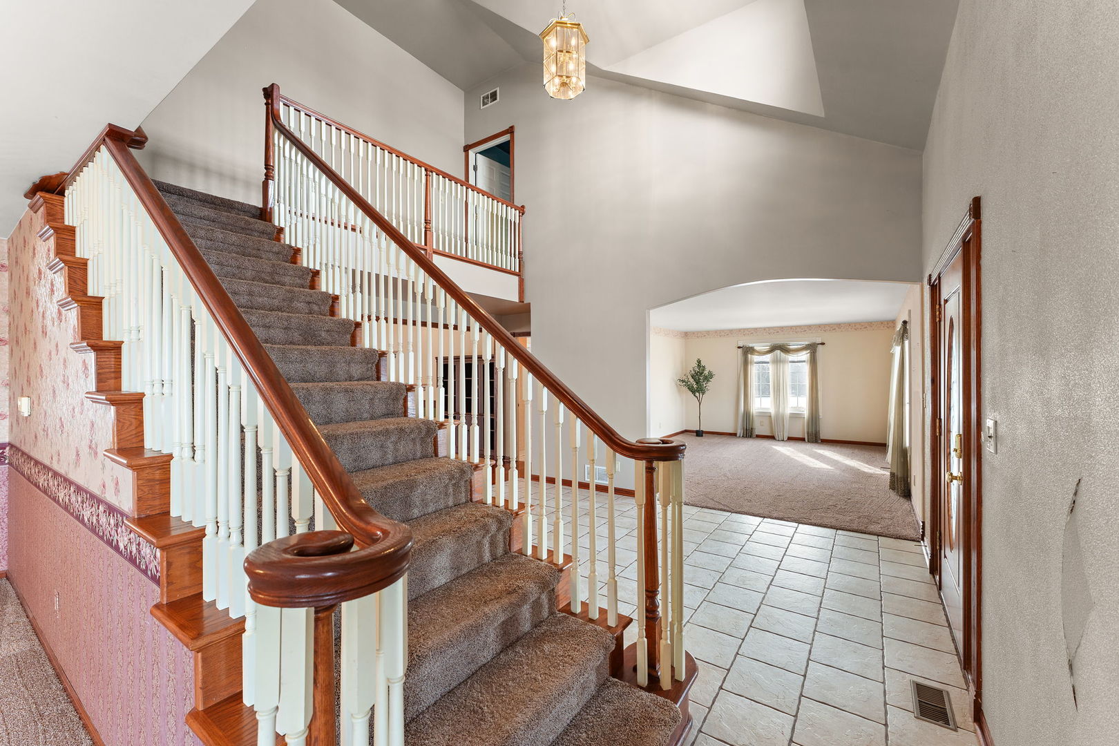 16038 E 12000n Road, Grant Park, IL 60940