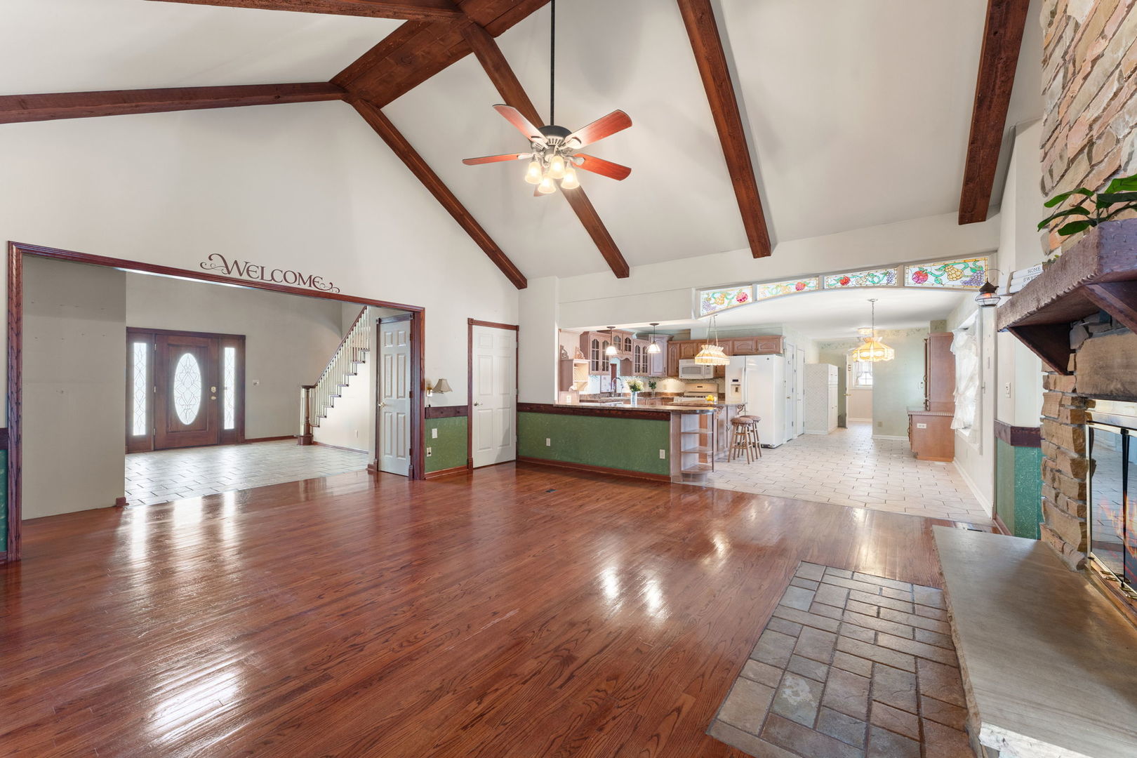 16038 E 12000n Road, Grant Park, IL 60940