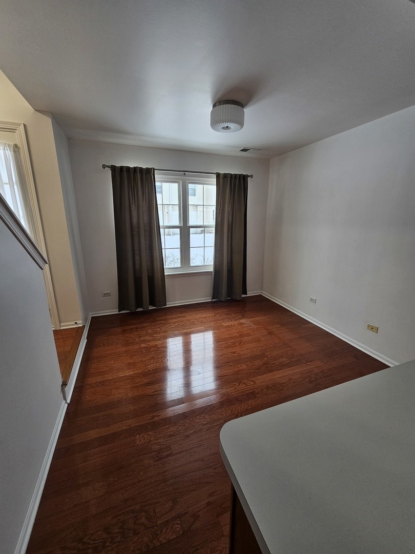 1327 Sugar Court #1327, Naperville, IL 60563