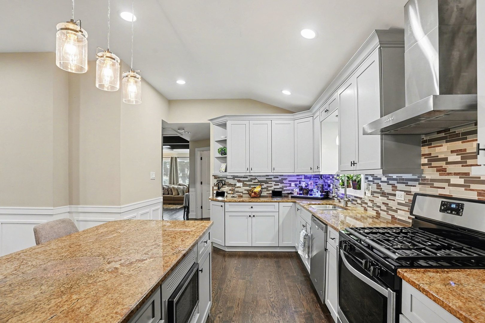 8953 S Aberdeen Street, Chicago, IL 60620