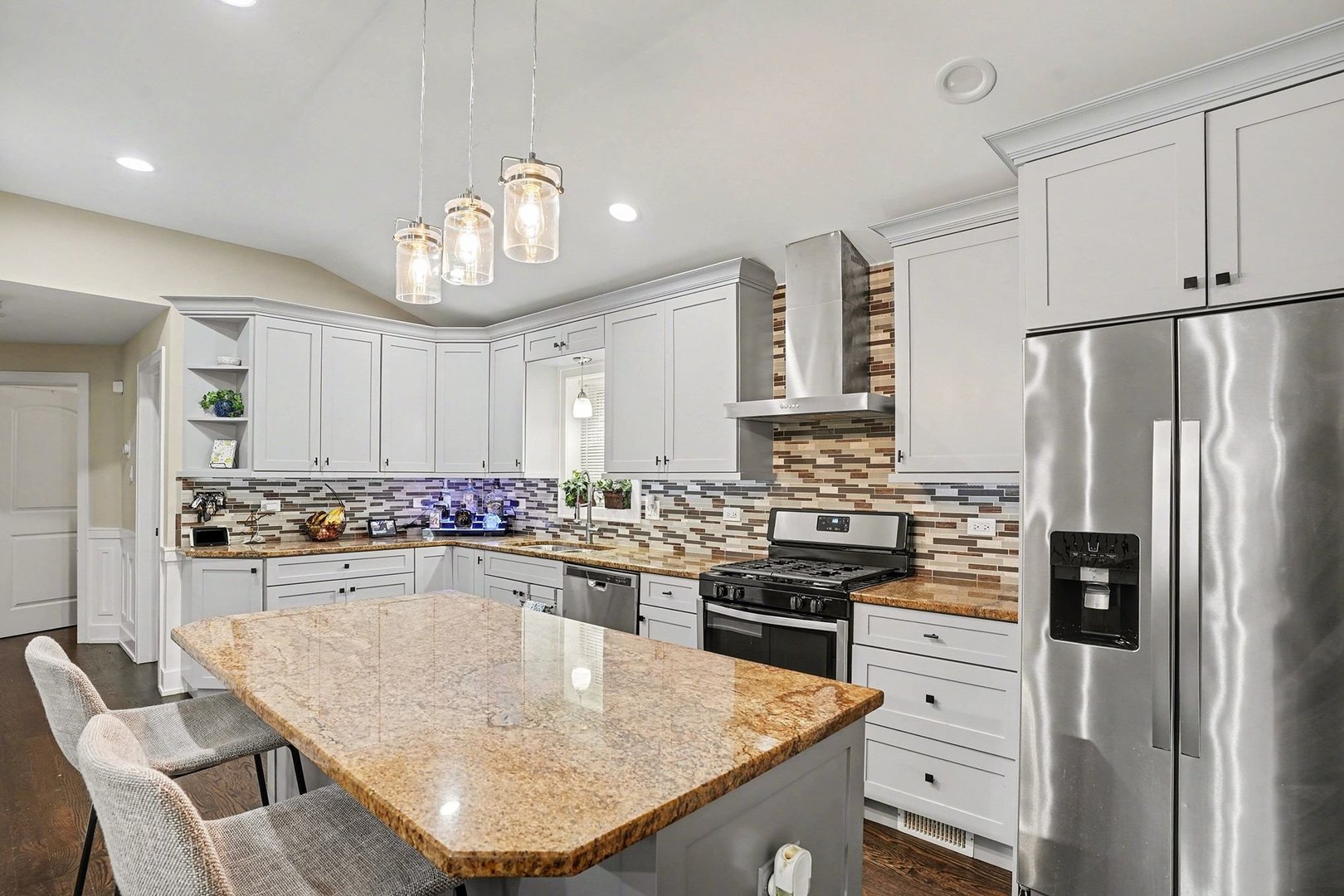 8953 S Aberdeen Street, Chicago, IL 60620