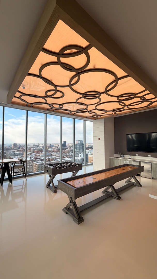 205 S Peoria Street #1515, Chicago, IL 60607