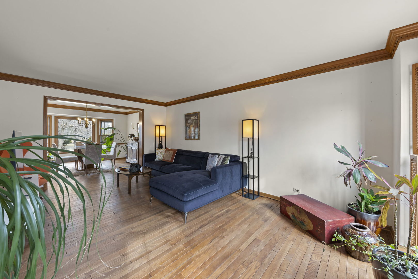 381 Prairie Knoll Drive, Naperville, IL 60565