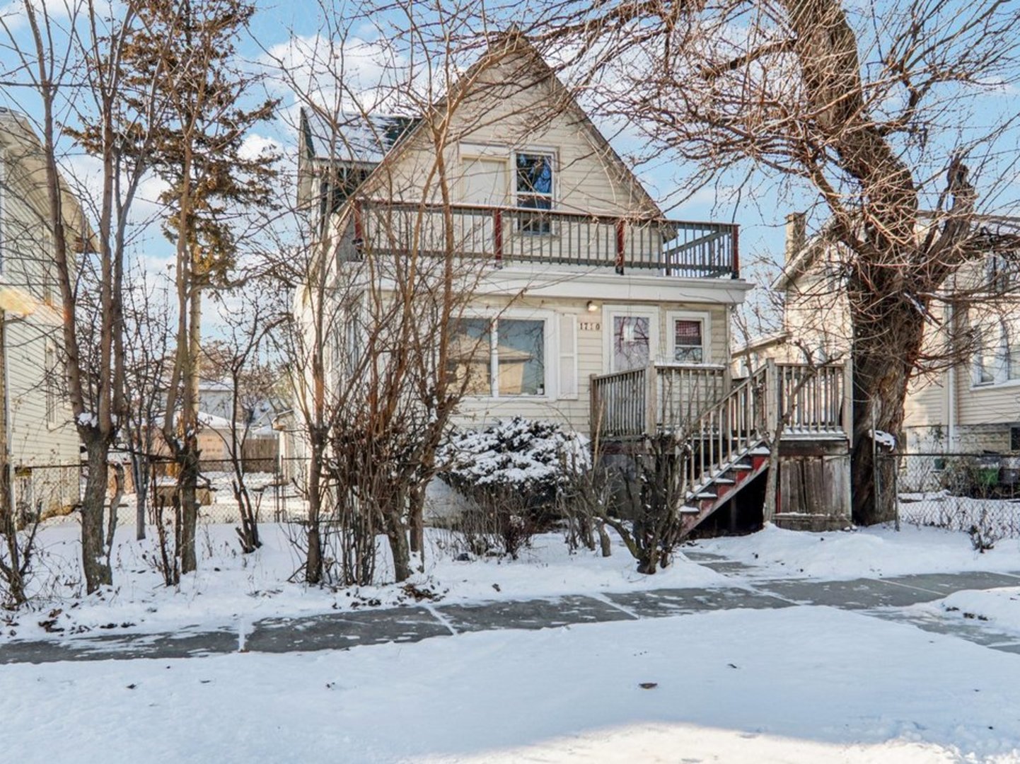 1710 S 2nd Avenue, Maywood, IL 60153