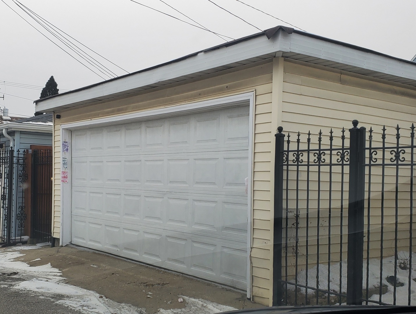 2059 N Lorel Avenue, Chicago, IL 60639