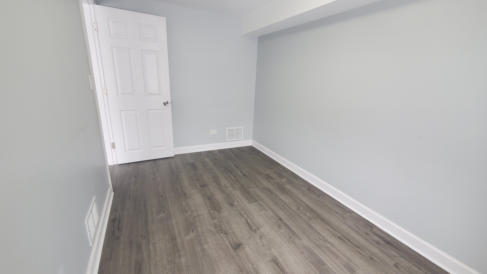 2059 N Lorel Avenue, Chicago, IL 60639