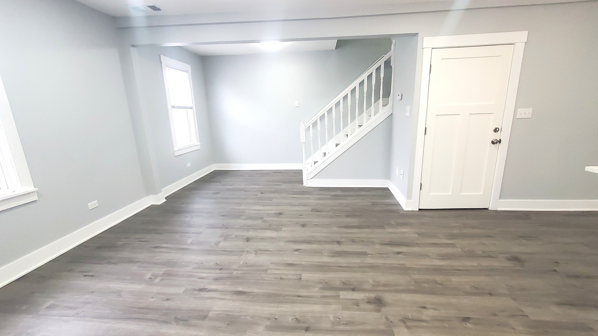 2059 N Lorel Avenue, Chicago, IL 60639