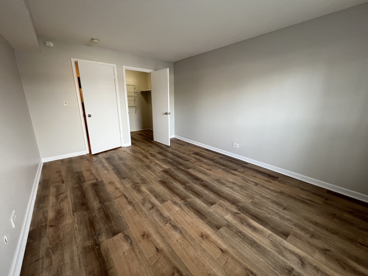 5000 Carriageway Drive #106, Rolling Meadows, IL 60008