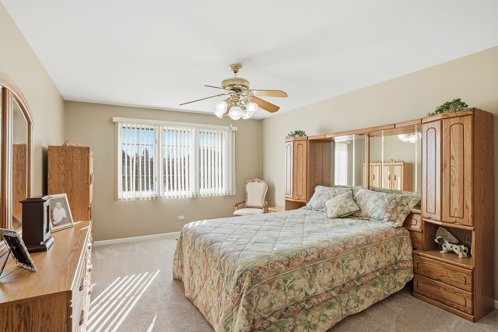 14237 Ashford Court, Orland Park, IL 60467