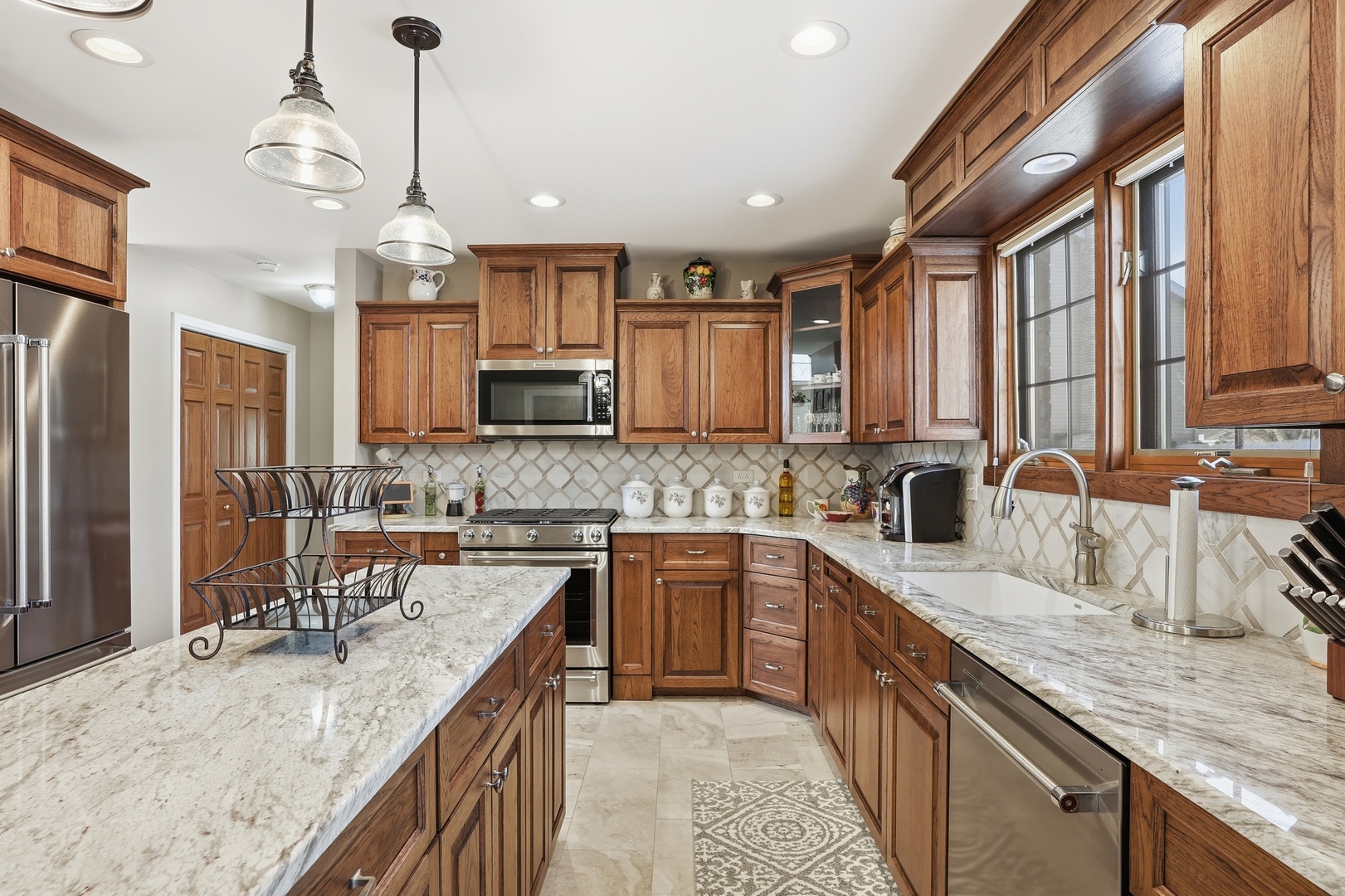 14237 Ashford Court, Orland Park, IL 60467