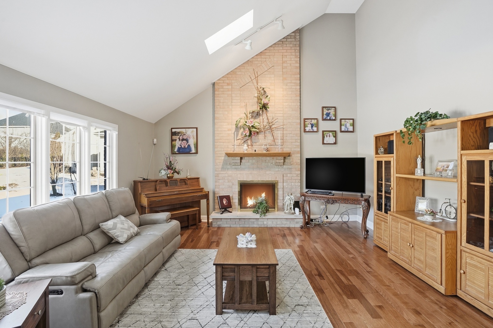 14237 Ashford Court, Orland Park, IL 60467