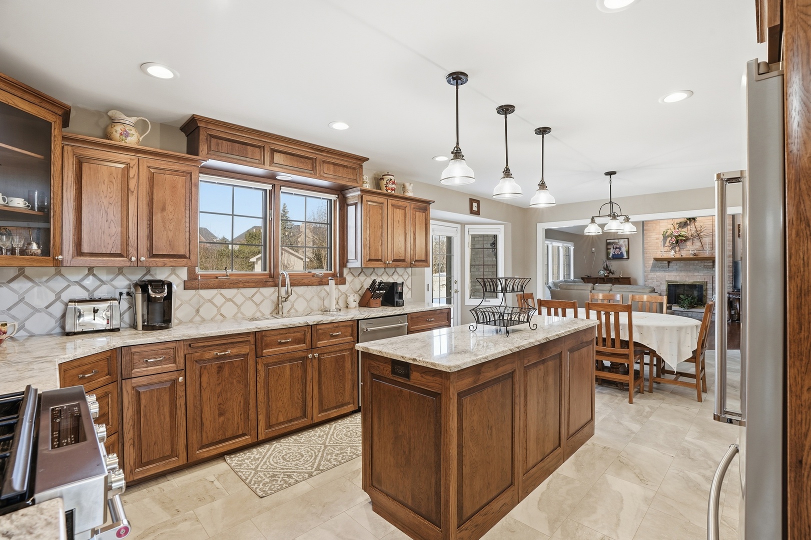 14237 Ashford Court, Orland Park, IL 60467