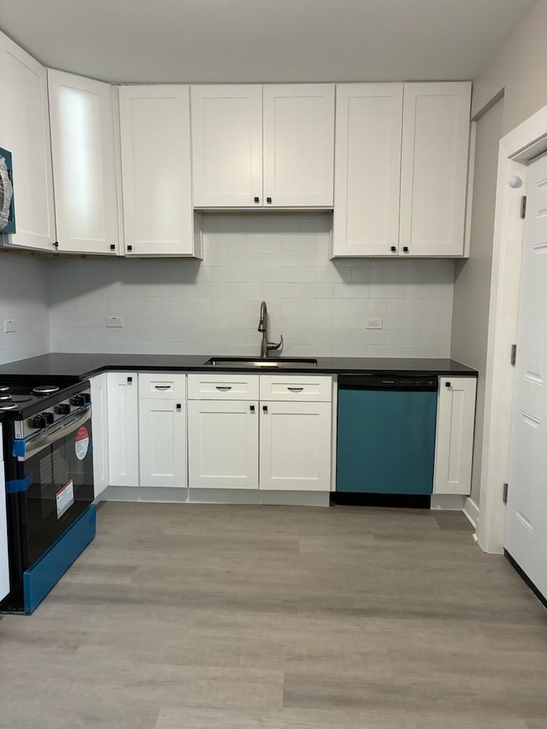 1542 Victoria Avenue #2, North Chicago, IL 60064