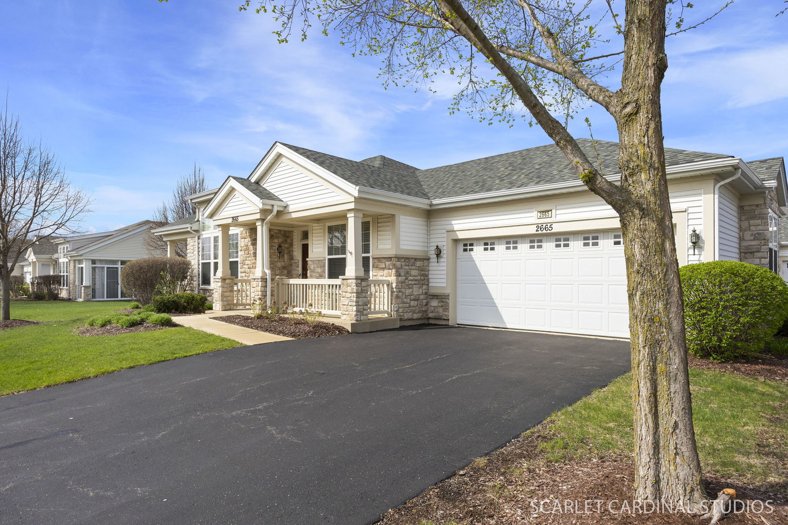 2665 Barrington Circle #2665, Naperville, IL 60564