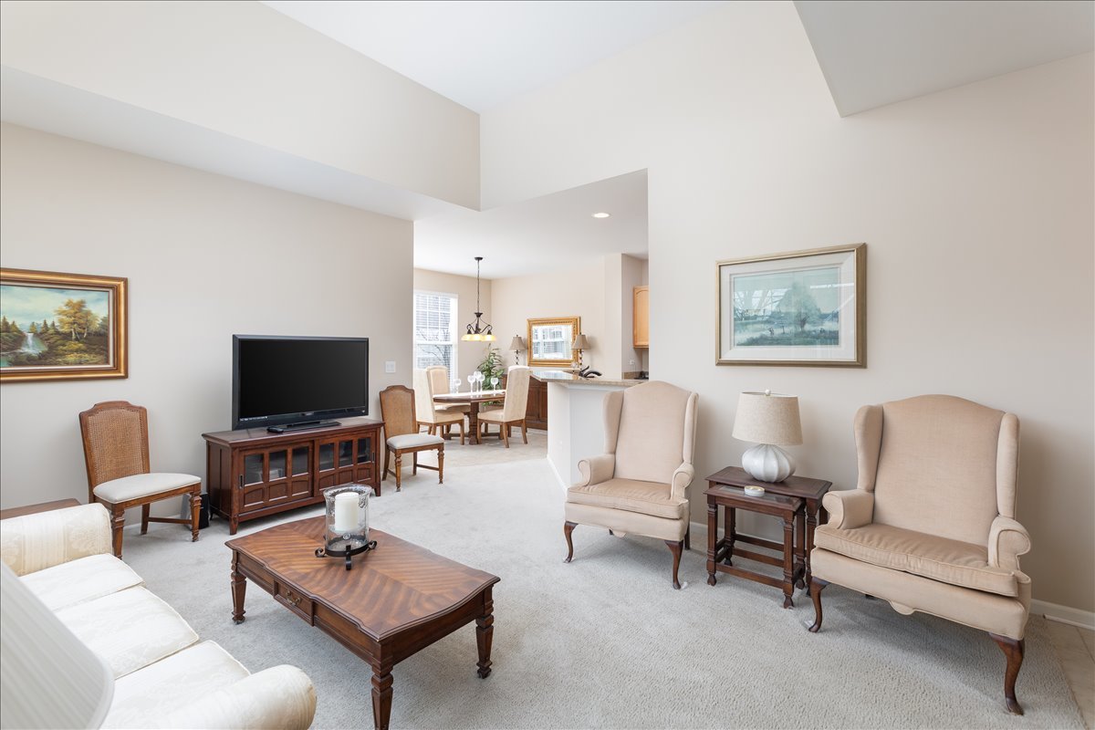 Naperville, IL 60564