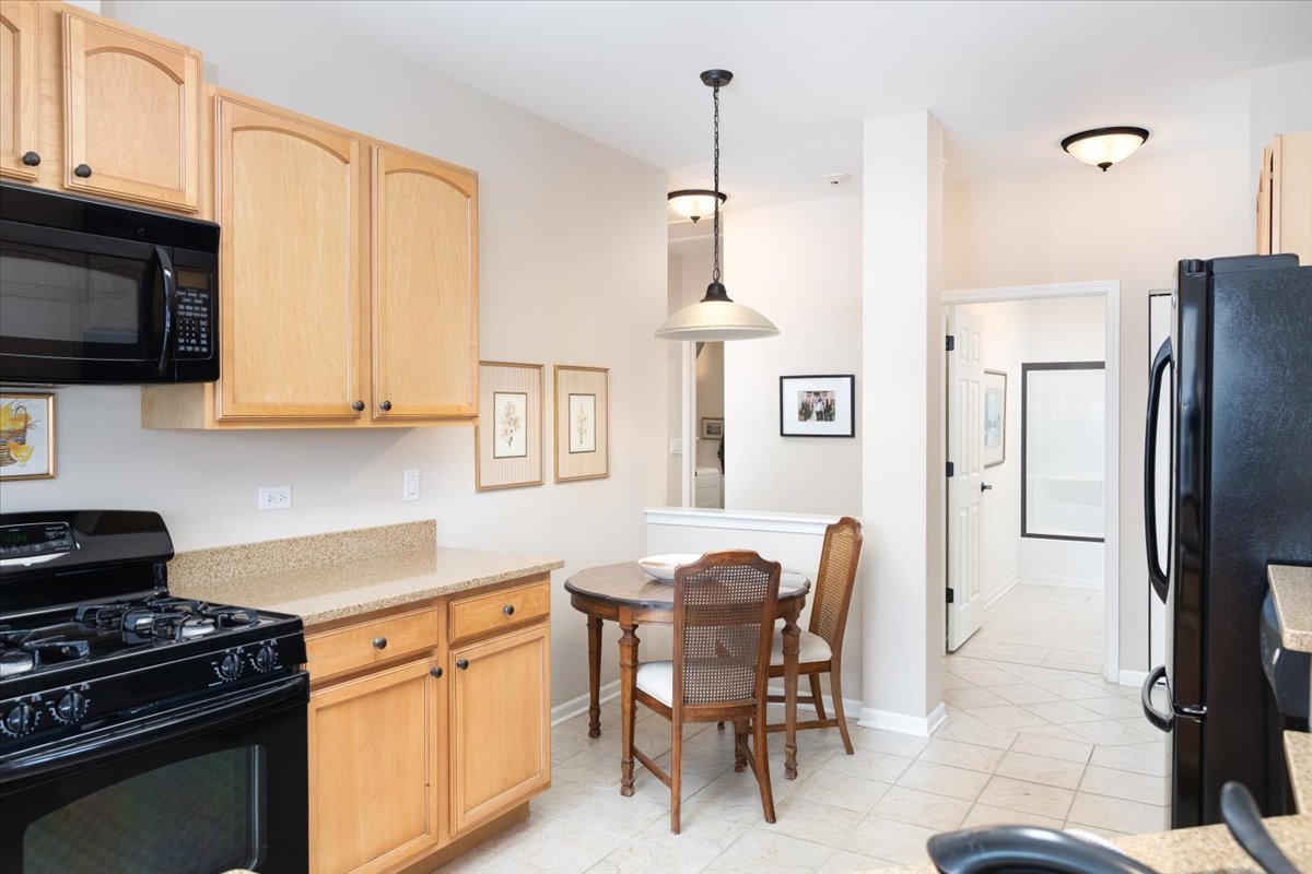 Naperville, IL 60564