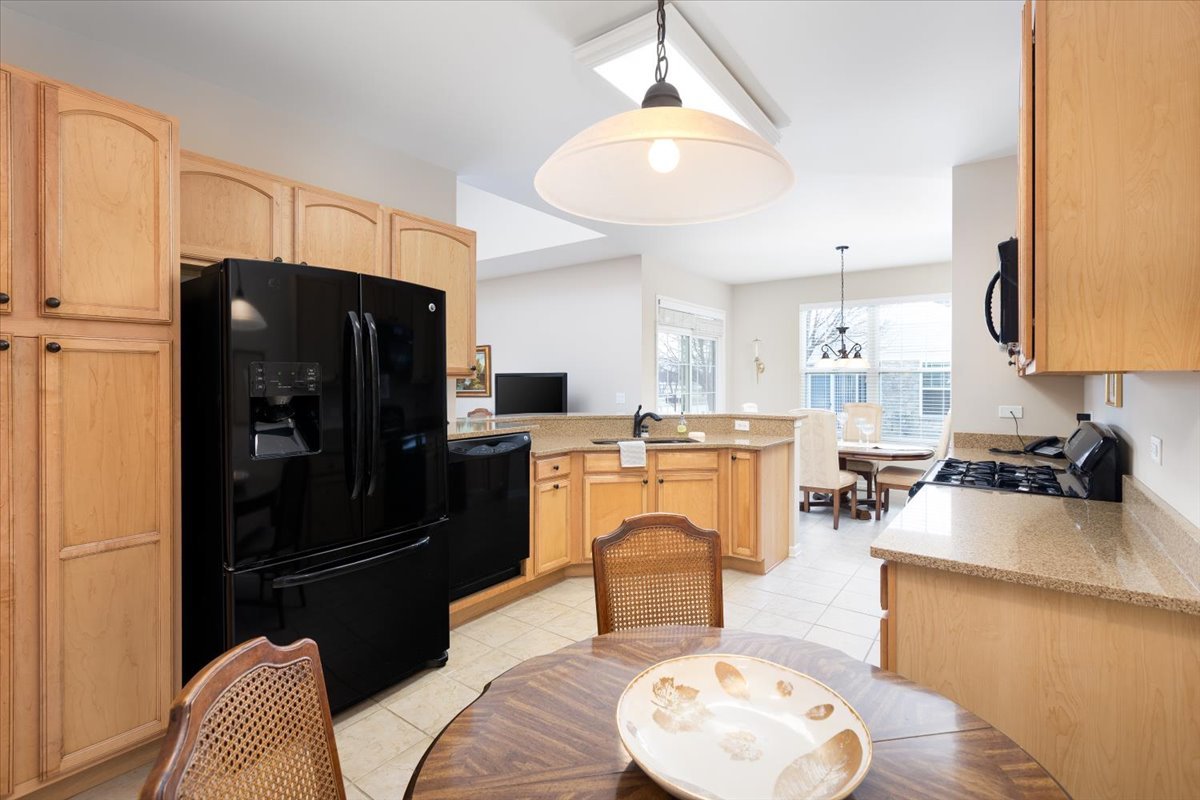 Naperville, IL 60564