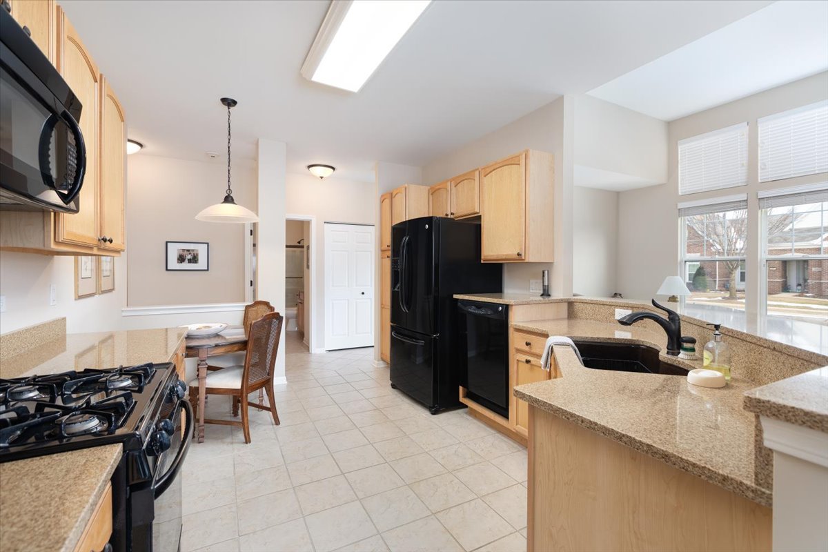 Naperville, IL 60564