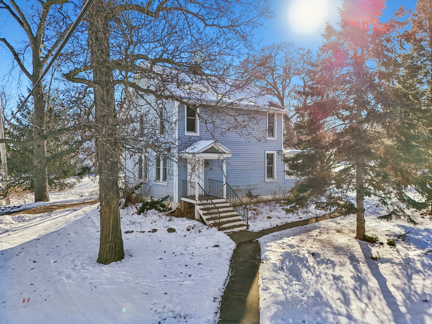 4101 Crestwood Street, McHenry, IL 60050