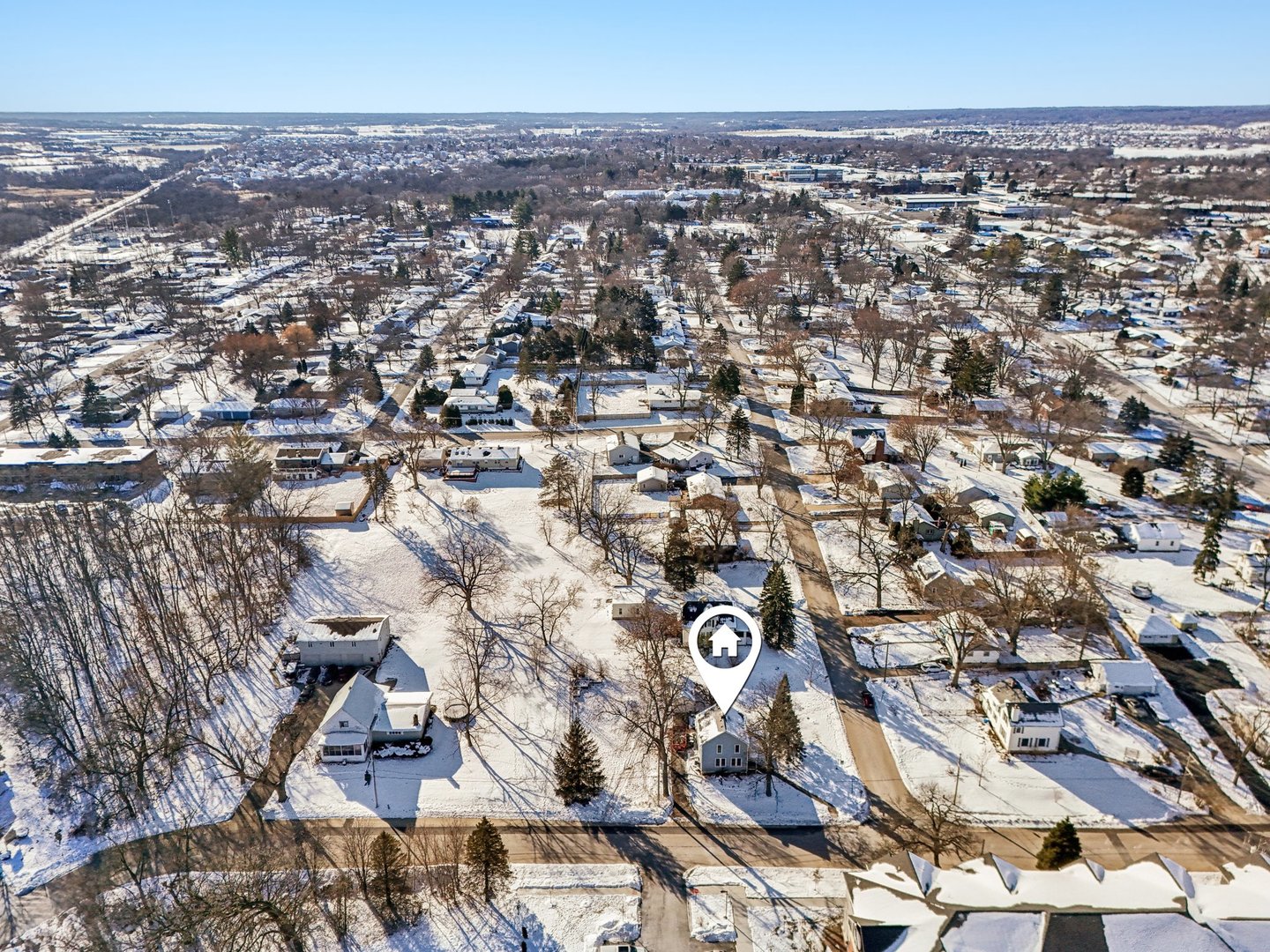 4101 Crestwood Street, McHenry, IL 60050