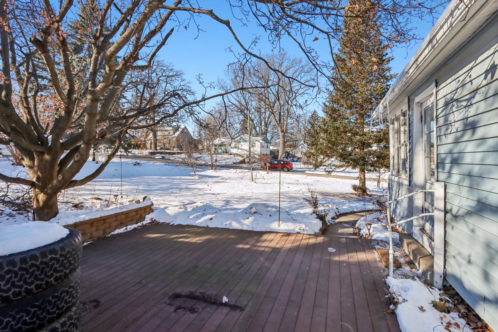 4101 Crestwood Street, McHenry, IL 60050