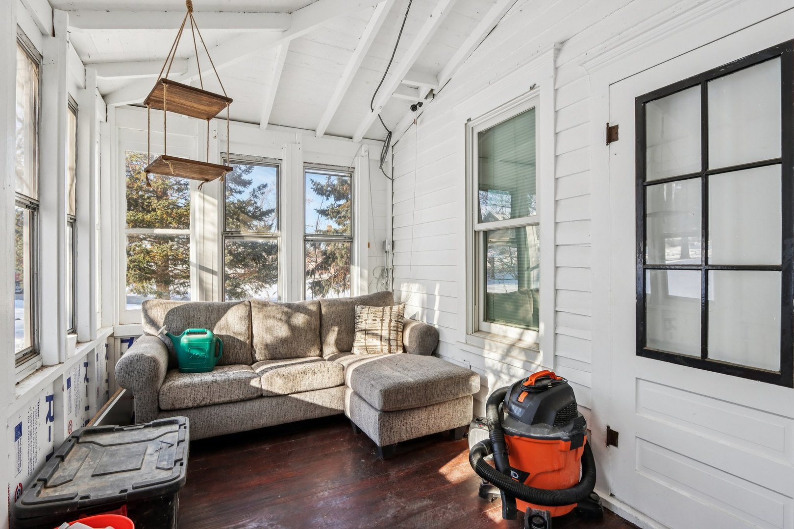 4101 Crestwood Street, McHenry, IL 60050