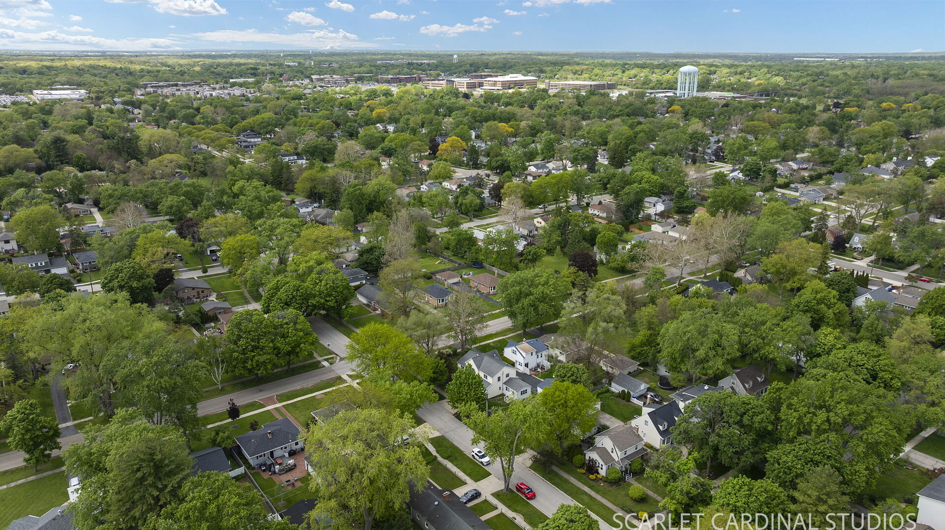 1315 Lakeside Drive, Wheaton, IL 60187