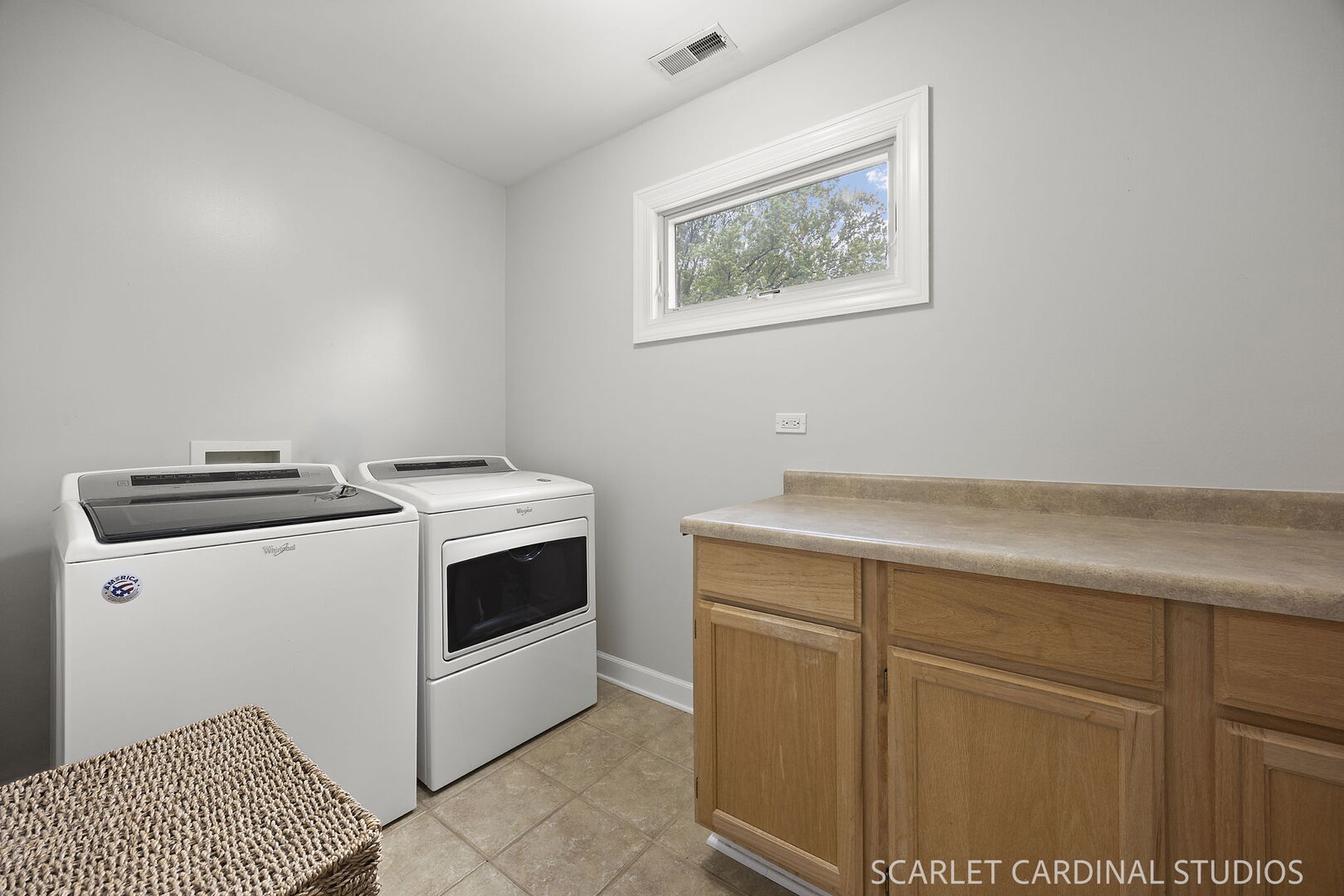 1315 Lakeside Drive, Wheaton, IL 60187