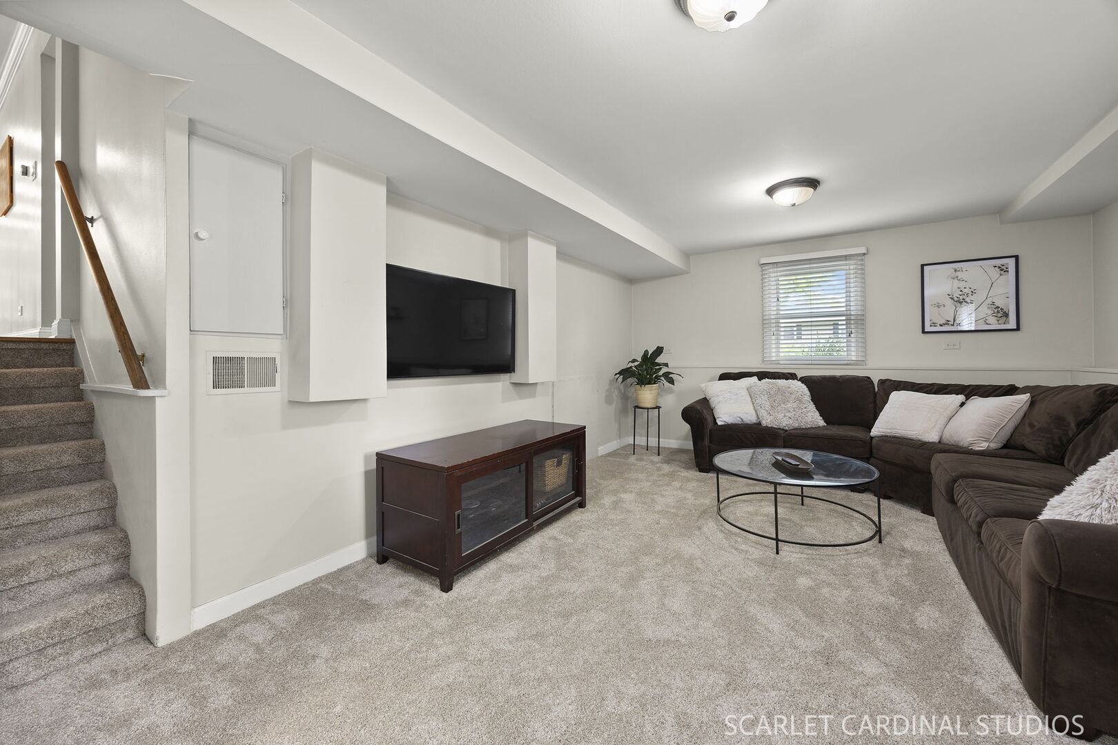 1315 Lakeside Drive, Wheaton, IL 60187