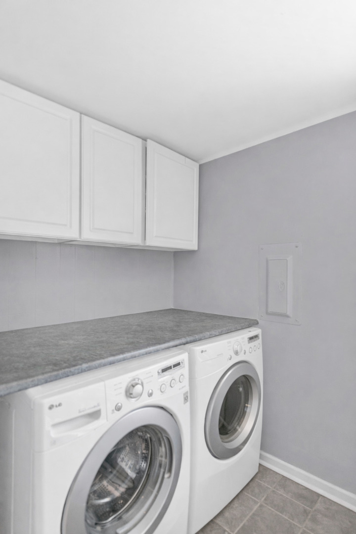 203 Murphy Drive, Romeoville, IL 60446