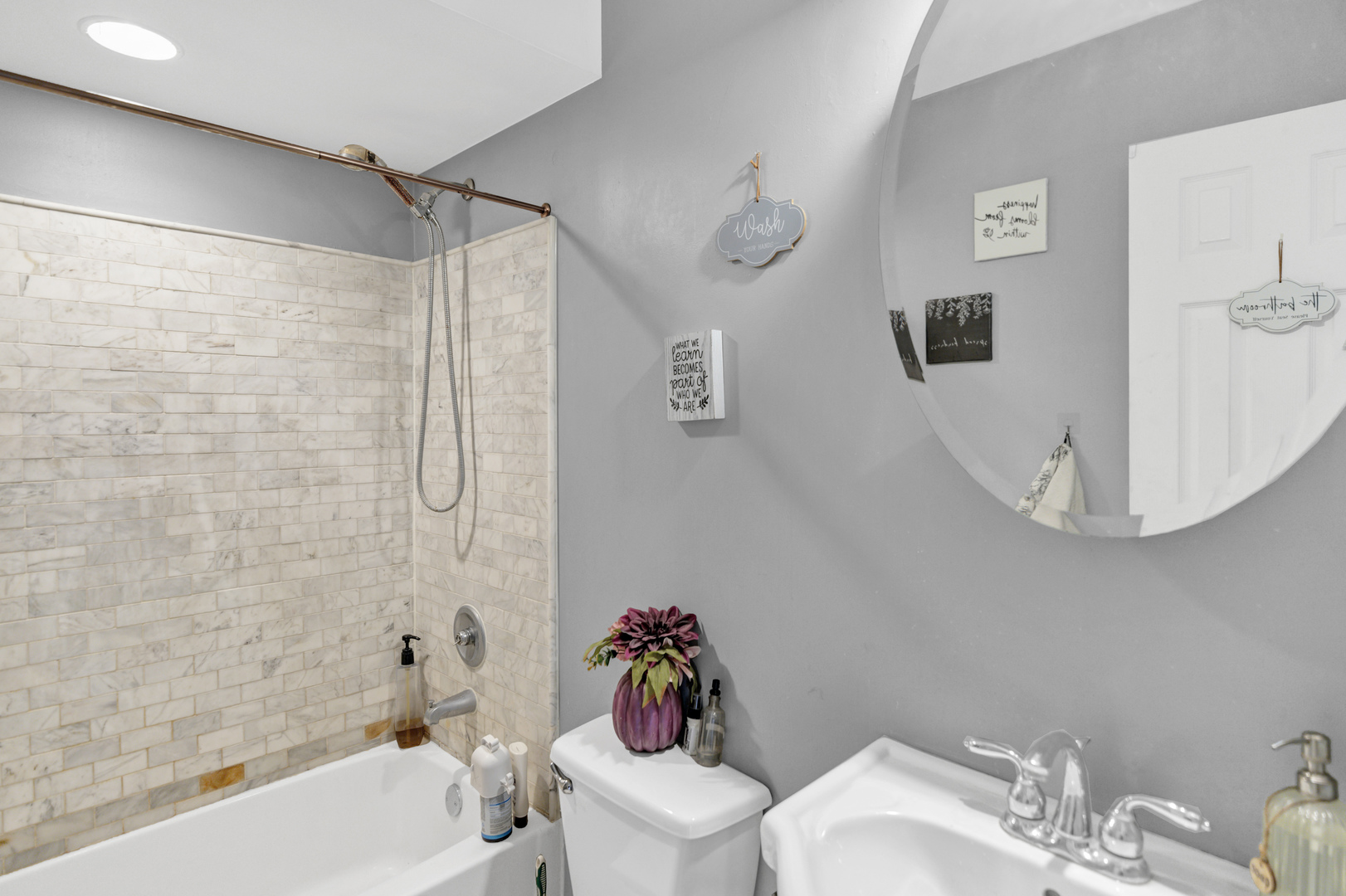 203 Murphy Drive, Romeoville, IL 60446