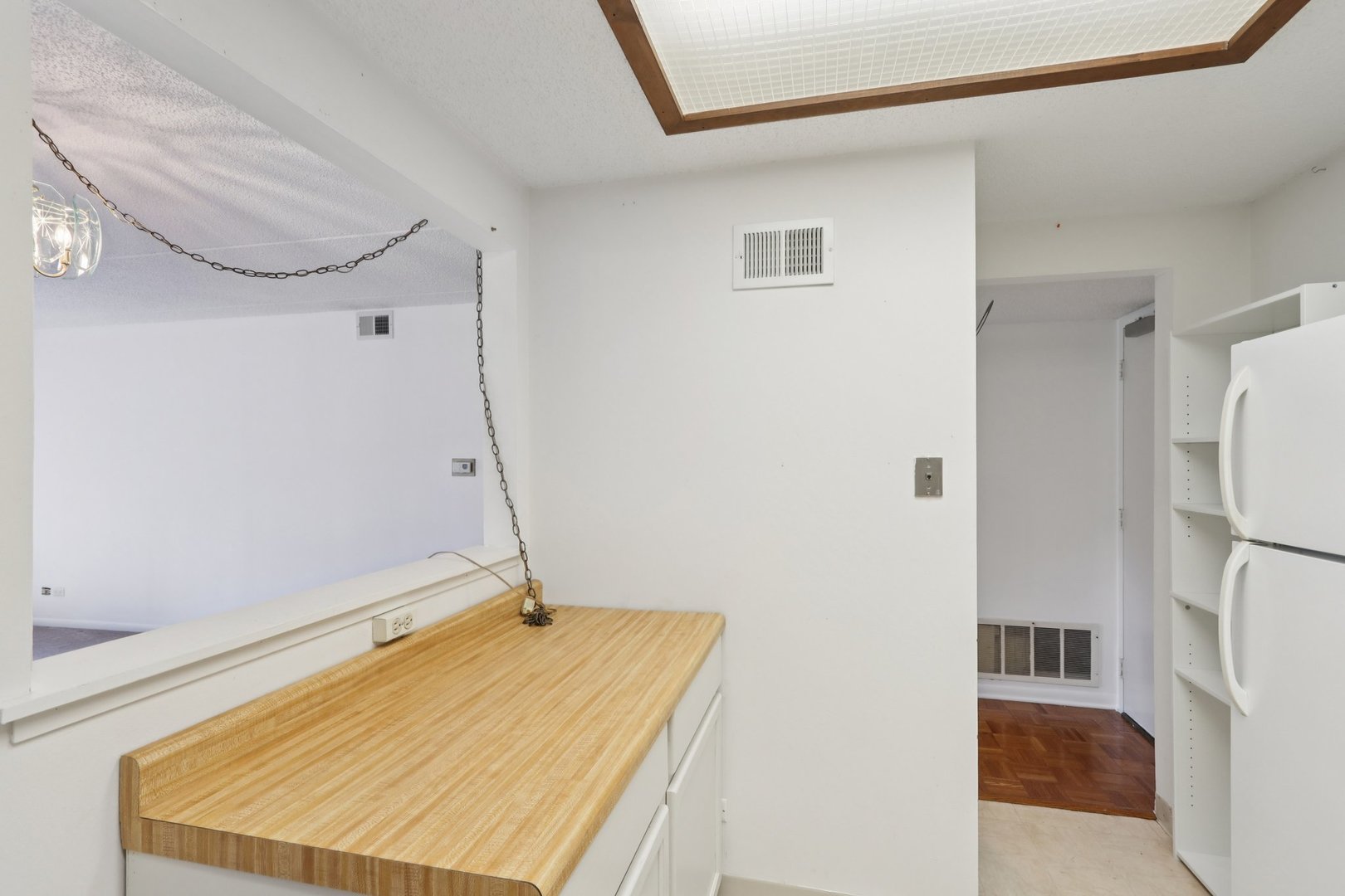 920 Vose Drive #106, Gurnee, IL 60031